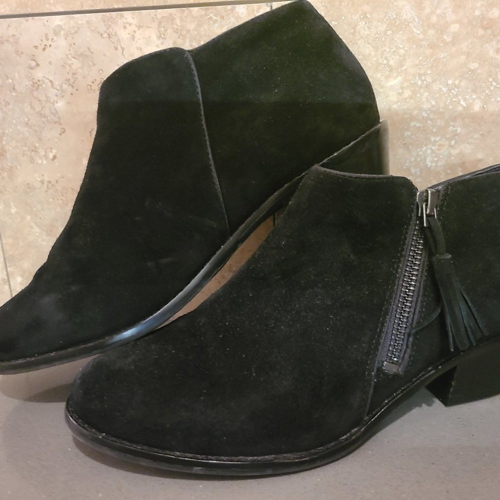 Vionic Women's Joy Serena Ankle Boot WIDE 6.5- Ladies Everyday Boots